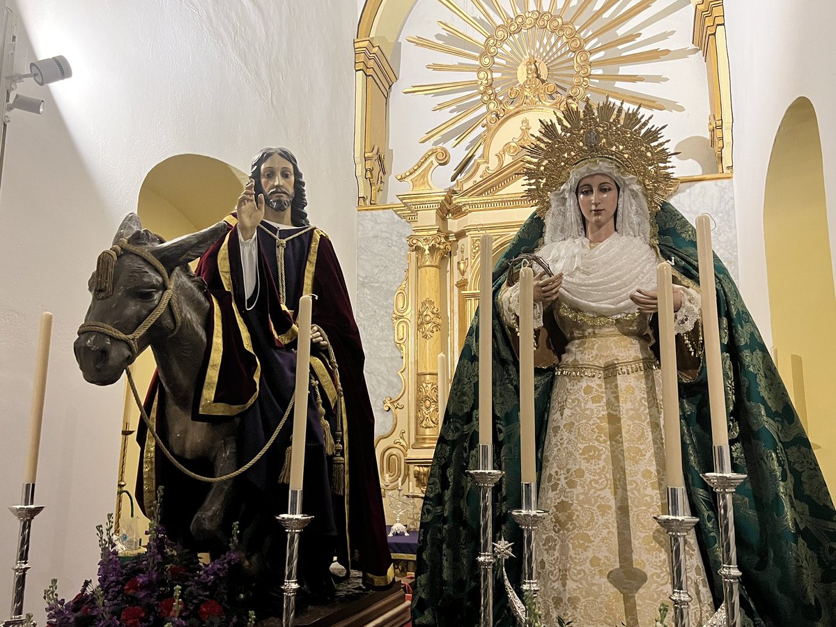 SOLEMNE TRASLADO 

Así se encuentran ataviados nuestros Sagrados Titulares para el traslado que acontecerá hoy sábado 05 de Abril a las 18:00h desde nuestra sede canónica, Parroquia Santa Maria del Reposo.

#PollinicaCampillos #GraciaYesperanza #SolemneTraslado #DomingoDeRamos