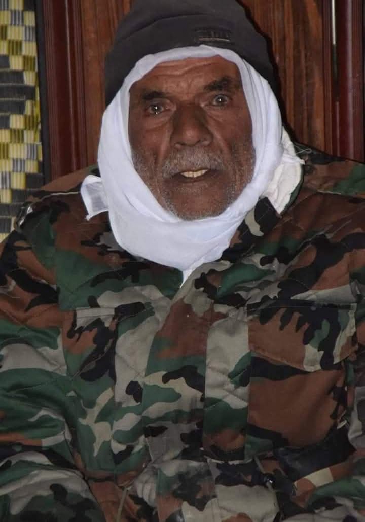 الشيخ شعبان منصور (قدّس الله سره)،طُلب منه سبُّ أمير المؤمنين عليّ (عليه السلام) مقابل أن يُترك وشأنه، لكنه أبى ذلك وعندما رأوا صلابته، قتلوا ابنه أمامه في محاولة لكسر عزيمته، ثم قالوا له: وماذا الآن؟فكان ردّه بإصرارٍ أكبر ورفض أشد، فقتلوه على يد من ظنّوا أنهم قادرون على إذلاله.