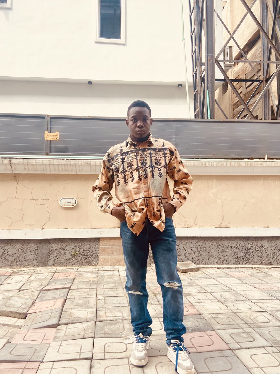 rafabesti's tweet image. Built with comfort. Designed for confidence. OJayCollection denim is more than just fashion — it’s how you express power without saying a word.

#OJayCollection #MensWear #FashionWithPurpose