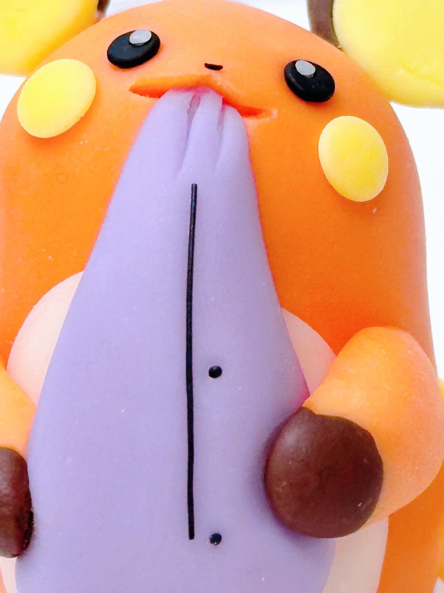 メタ吸いするライチュウ作りました🔅