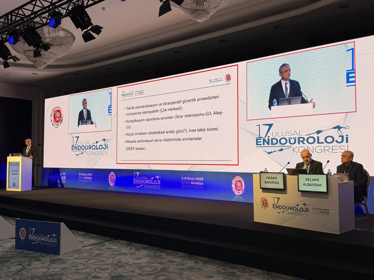 17. Ulusal Endoüroloji Kongresi’nde Mesane Kanseri Oturumu gerçekleşti. Yüzeyel mesane kanseri, kas invaziv kanser tedavisi ve robotik cerrahi gibi önemli konular tartışıldı.
#EndoUroloji2025 #MesaneKanseri #Üroloji