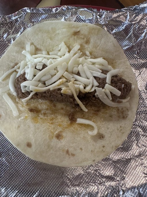 Food Pleaser tweet media