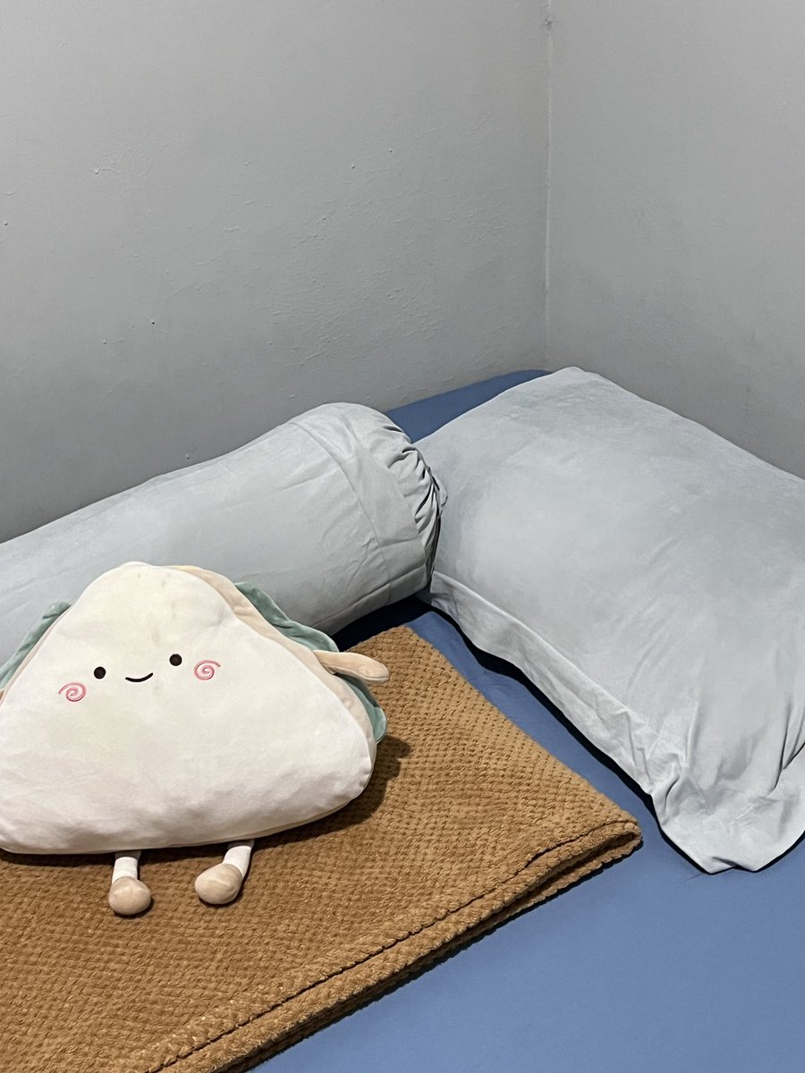 linskinjournal's tweet photo. BEST BUY  furniture di shopee 💌

edisi renov dan ganti layout kamar biar aesthetic.

furniture dari Jepara nggak pernah gagal!👊🙂‍↕️ https://t.co/VpPrhc5Mf3