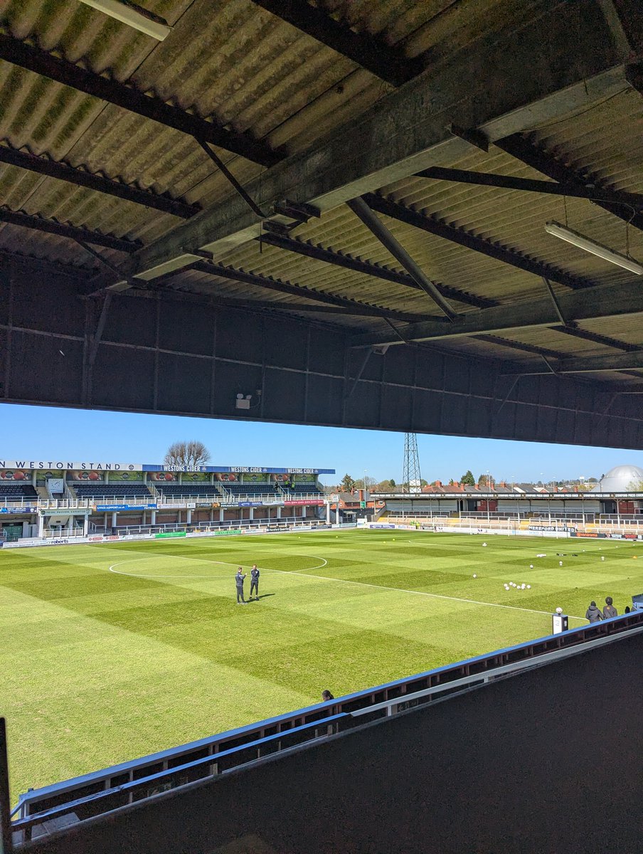 Arrived at rather warm Edgar Street as the Blues travel to Herefordshire to take on Hereford FC. Updates on <a href="/Dee1063/">Chester's Dee Radio</a> throughout the afternoon.