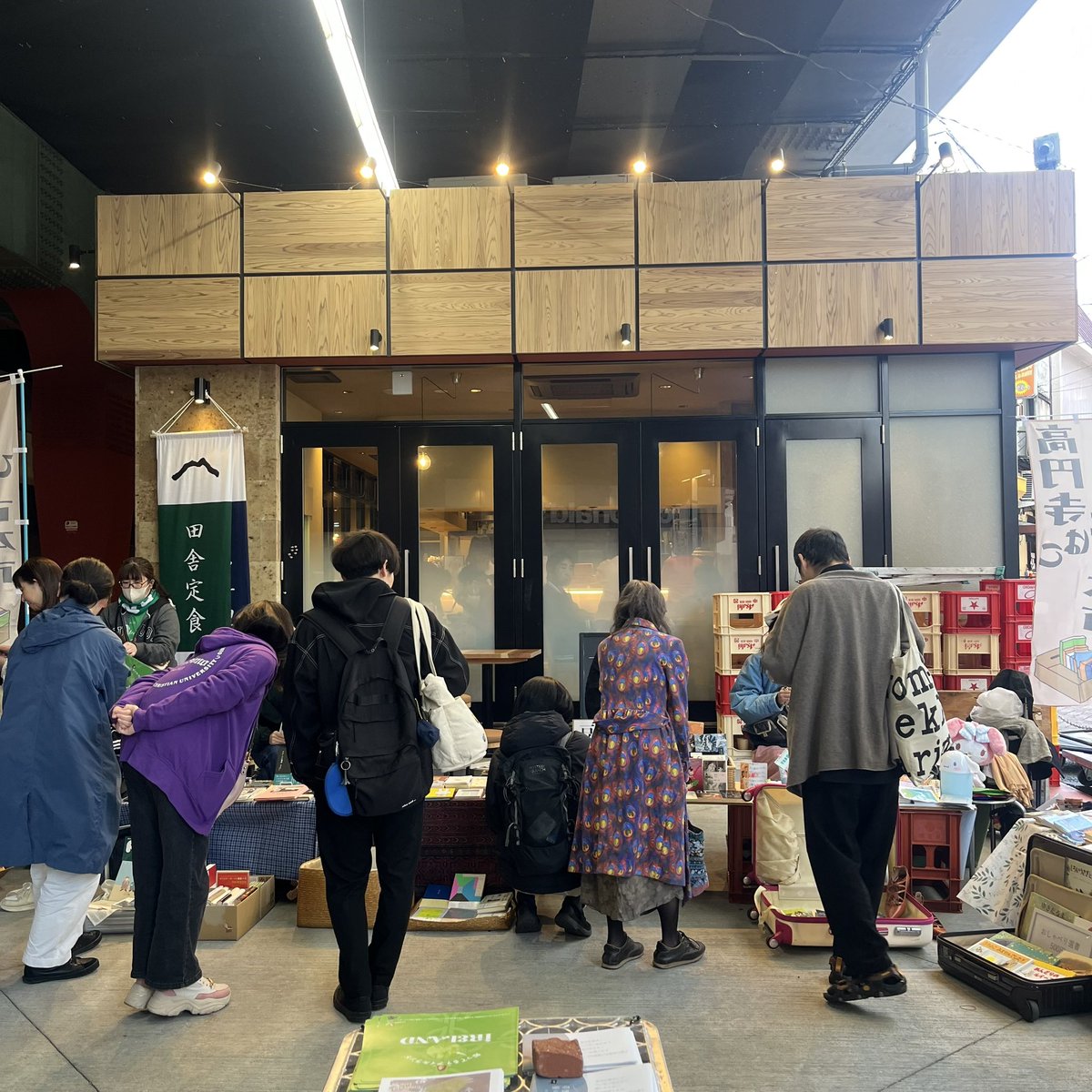 高円寺ケルトまつり2025無事終了いたしました！ひとはこ古本市・ケルト市もたくさんの方にご来場いただけ盛況でした📚🧚‍♂️今後のイベントにもぜひご期待ください〜！