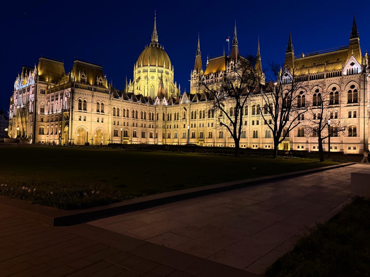 Richard Cashmore (@rmjcashmore) on Twitter photo It's been fantastic at #ESNCH <a href="/neurosonology/">World Organisation of Neurosonology (WON)</a>
ITC in Budapest🇪🇺🇭🇺 Great sessions!
Proud that myself and <a href="/Dr_AvinashJha/">Avinash Jha MD FNB FFICM</a>
passed our exams......not bad for a couple of 🇬🇧Intensivists!
Looking forward to learning more from Neurology & #Neurosonology colleagues!
#CritCare #NeuroICU It's been fantastic at #ESNCH <a href="/neurosonology/">World Organisation of Neurosonology (WON)</a>
ITC in Budapest🇪🇺🇭🇺 Great sessions!
Proud that myself and <a href="/Dr_AvinashJha/">Avinash Jha MD FNB FFICM</a>
passed our exams......not bad for a couple of 🇬🇧Intensivists!
Looking forward to learning more from Neurology & #Neurosonology colleagues!
#CritCare #NeuroICU