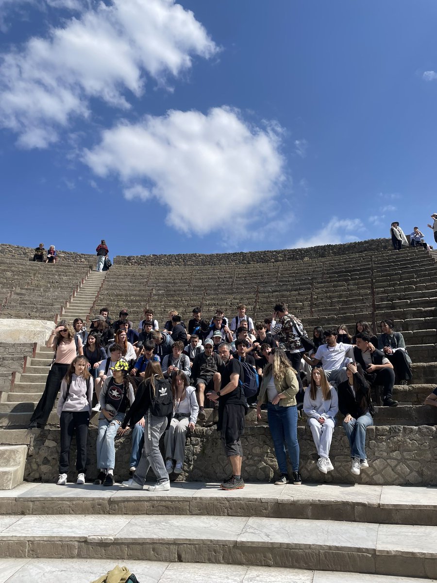 Pompeii is mind-blowing. Lot more pics to follow tonight. Now heading for Vesuvius!