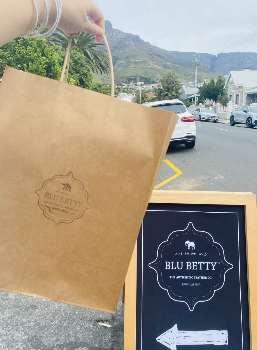 “Forget the budget, look after your emotions” - ⁦<a href="/SteveKomphela_/">Steve Komphela</a>⁩