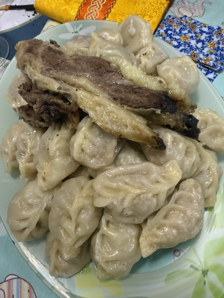 Bolorma87917814's tweet image. Хоолондоо