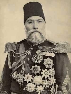 FCmert's tweet photo. "Tuna nehri akmam diyor,
Etrafımı yıkmam diyor,
Şanı büyük Osman Paşa, Plevne'den çıkmam diyor."
93 harbinde #Plevne şehrini 145 gün savunup Ruslara teslim etmeyen,esir düşmesine rağmen Rus çarının kılıcını almadığı askeri dehasına hayran kaldığı #GaziOsmanPaşa
125.yıl.rahmetle https://t.co/kucvaZIbLs