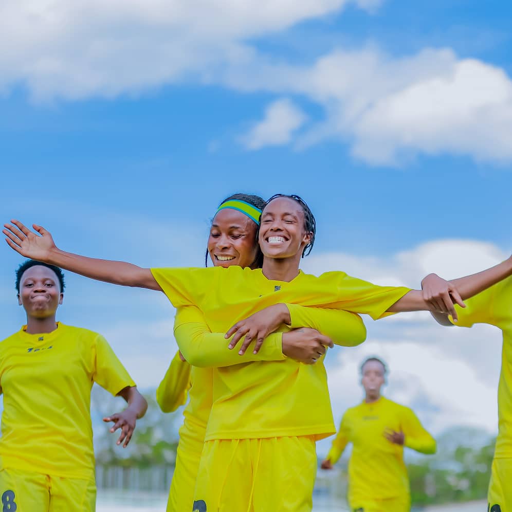 UMWALI UWASE (Batazira Dudja) yafashije Ikipe ye As Kigali wfc kwegukana insinzi. AS KIGALI WFC 3 - POLICE WFC 2.
Uyu mukino wari umukino wanyuma mu mikino y'ibirarane As Kigali wfc yarisigaje gukina.
<a href="/CityofKigali/">City of Kigali</a>
<a href="/mdkayihura/">Prof. MD Kayihura</a>
<a href="/dusengiyumvas/">Samuel DUSENGIYUMVA</a>
<a href="/Urujeni1/">UrujeniMartine</a>