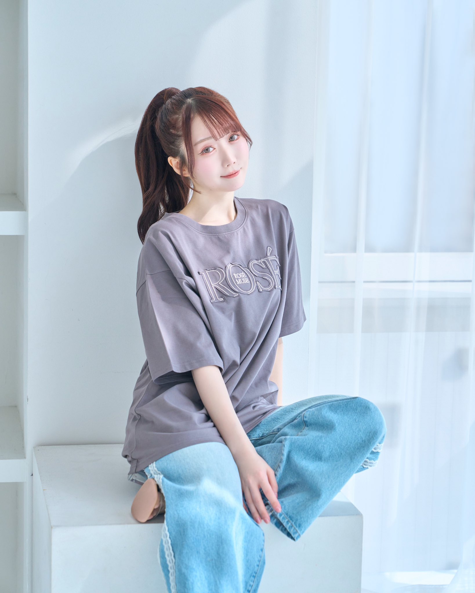 RoseMuse logo applique UNI-T