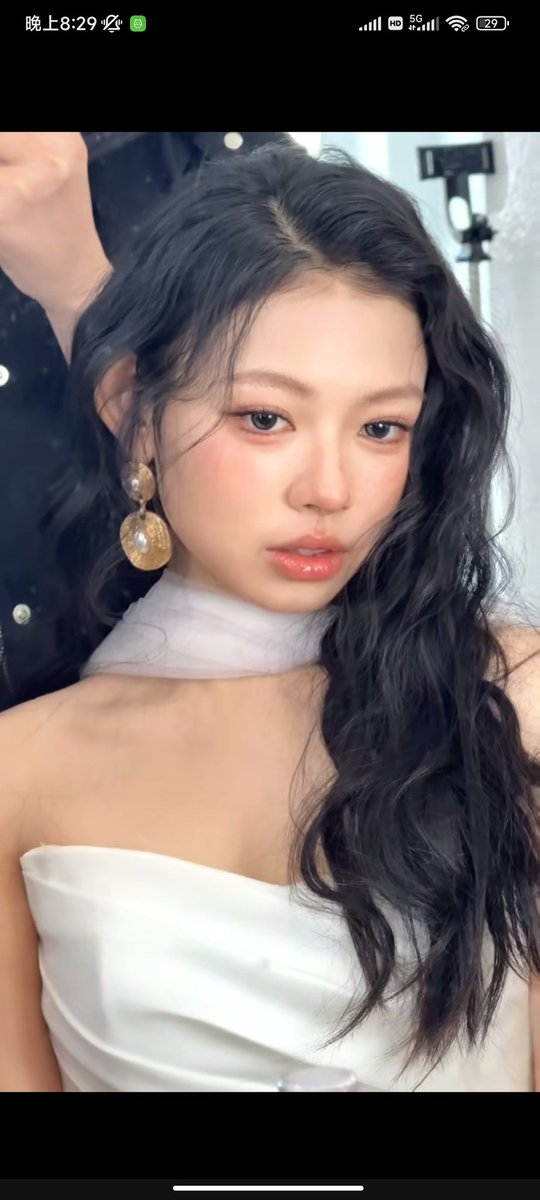 年龄:23
属性:brat sub
圈龄:刚刚入圈
喜好项目:乳夹 网络控制
希望对方:温柔一点，有体型差，肌肉男常在地区(省/市):长沙
可否接受线下见面:可以滴
＃sm #sub #长沙

@wsdsbs
@wqganenshi_ https://t.co/nVCstTeWol