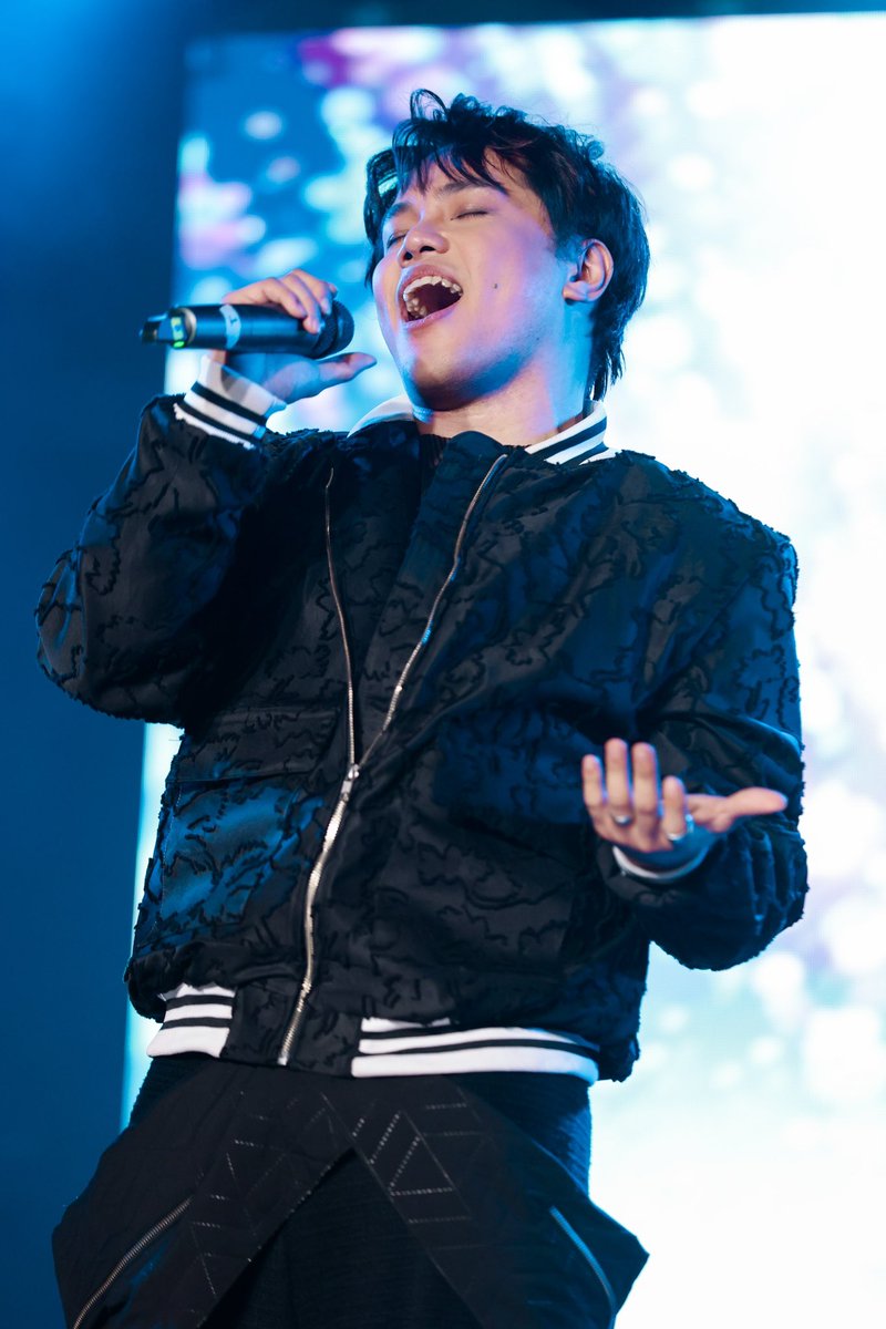 AMB: Dare To See The Show
🗓️ 250405
📍 Viva Café PH, Araneta City

ACE

1ST ONE ALAM MO BA
#1stOne_AlamMoBa #DareToSeeTheShow
<a href="/1stoneOfficial/">1ST ONE</a> <a href="/1stoneofc_ace/">ACE ♠️♥️♣️♦️</a> #1stOne #1stone_ACE