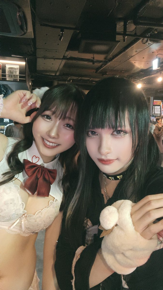 裸女派对第三季4
@shironocha 
天使笑容小姐姐🥰
强烈安利你们去她推看一下
特别治愈

#cd #伪娘 #男の娘 #裸女派对 https://t.co/CryBCZUJ2u