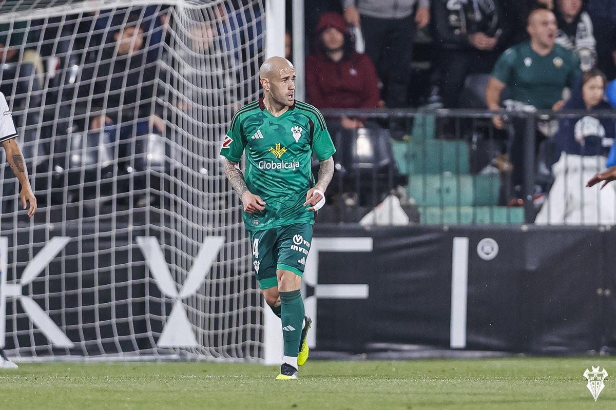 jongar91's tweet image. Punto fuera de casa para seguir sumando en un campo complicado. Gracias por el desplazamiento afición!!
A por el siguiente juntos.
🫡🦇🤍