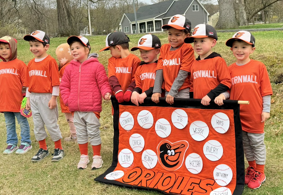 Let the chaos, aka Tball season, begin! 😂❤️ <a href="/CWallDragons/">Cornwall Dragons</a> <a href="/cornwallcsd/">Cornwall CSD</a>