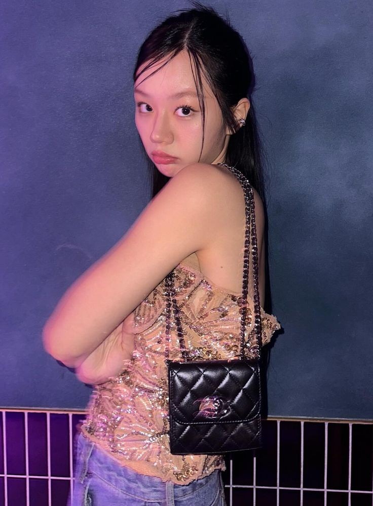 ashourteuney's tweet photo. Outfit of the day at Tralala Fest. https://t.co/VEzGxc7z1m