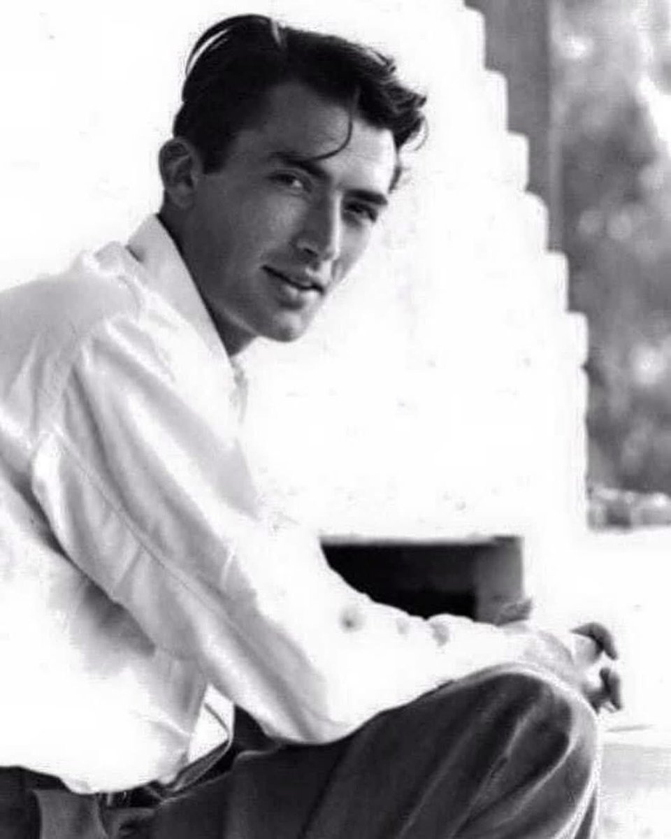xolaurencexo's tweet image. Birthday Legends #GregoryPeck #SpencerTracy 🎂✨️✨️