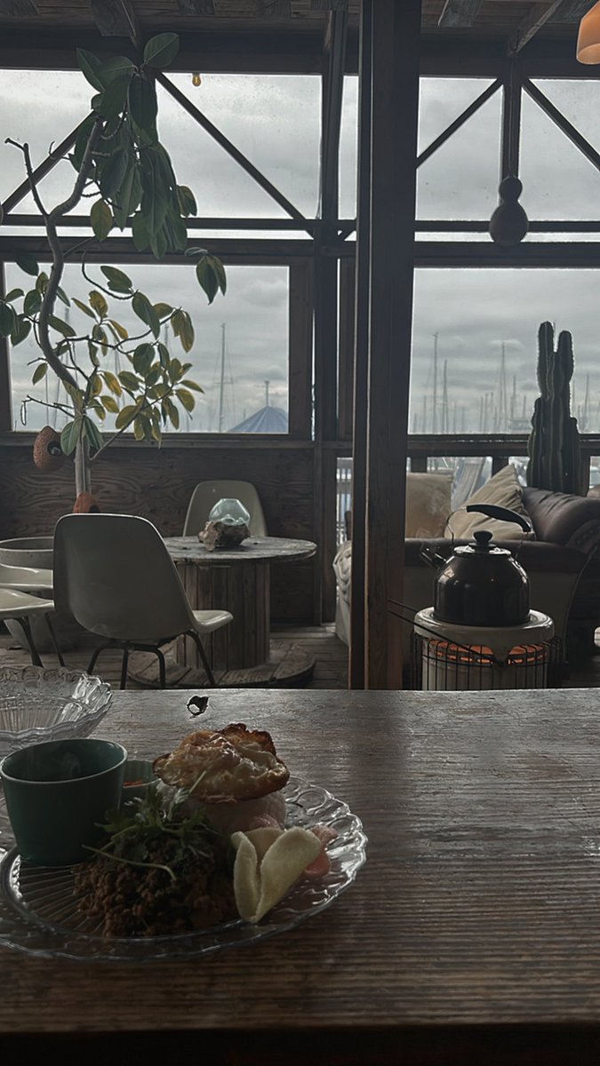 _nibobobo_'s tweet image. 天気の悪い江ノ島旅

#日常垢 
#日常垢さんと繋がりたい 
#服好きと繋がりたい