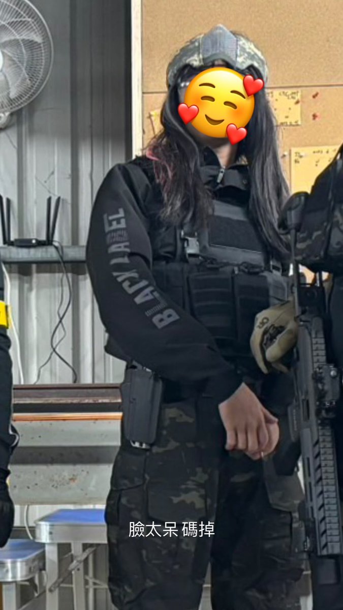 星期五去打槍槍

嗯…我也有自己的裝備了😳

#Airsoft