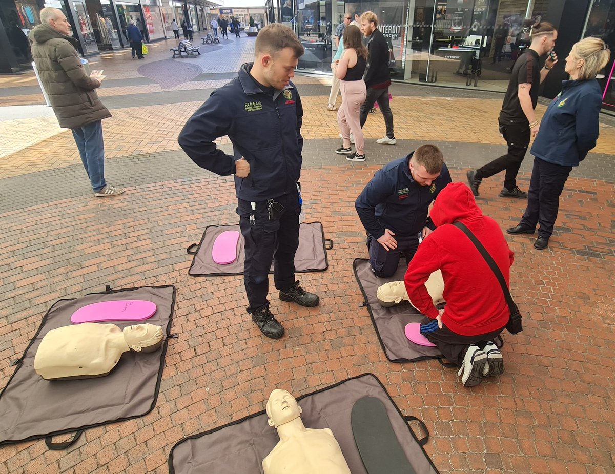 Ben East (@benea5t) on Twitter photo Today <a href="/FastaidCFR/">Fastaid - Solihull and Birmingham</a> & <a href="/counts_cpr/">CPR Counts</a> have been in the <a href="/scgracechurch/">Gracechurch Centre</a> centre #SuttonColdfield giving the shoppers an insight to #CPR & #DEFIBRILLATORS <a href="/OFFICIALWMAS/">West Midlands Ambulance Service #HelpUsHelpYou</a> <a href="/suttonfunrun/">2025 Royal Sutton Fun Run</a> <a href="/Mayor_RoyalSC/">SuttonColdfieldMayor</a> <a href="/trust_sutton/">Sutton Coldfield Charitable Trust</a> Plenty of *free* spaces on out courses cprcounts.com Today <a href="/FastaidCFR/">Fastaid - Solihull and Birmingham</a> & <a href="/counts_cpr/">CPR Counts</a> have been in the <a href="/scgracechurch/">Gracechurch Centre</a> centre #SuttonColdfield giving the shoppers an insight to #CPR & #DEFIBRILLATORS <a href="/OFFICIALWMAS/">West Midlands Ambulance Service #HelpUsHelpYou</a> <a href="/suttonfunrun/">2025 Royal Sutton Fun Run</a> <a href="/Mayor_RoyalSC/">SuttonColdfieldMayor</a> <a href="/trust_sutton/">Sutton Coldfield Charitable Trust</a> Plenty of *free* spaces on out courses cprcounts.com