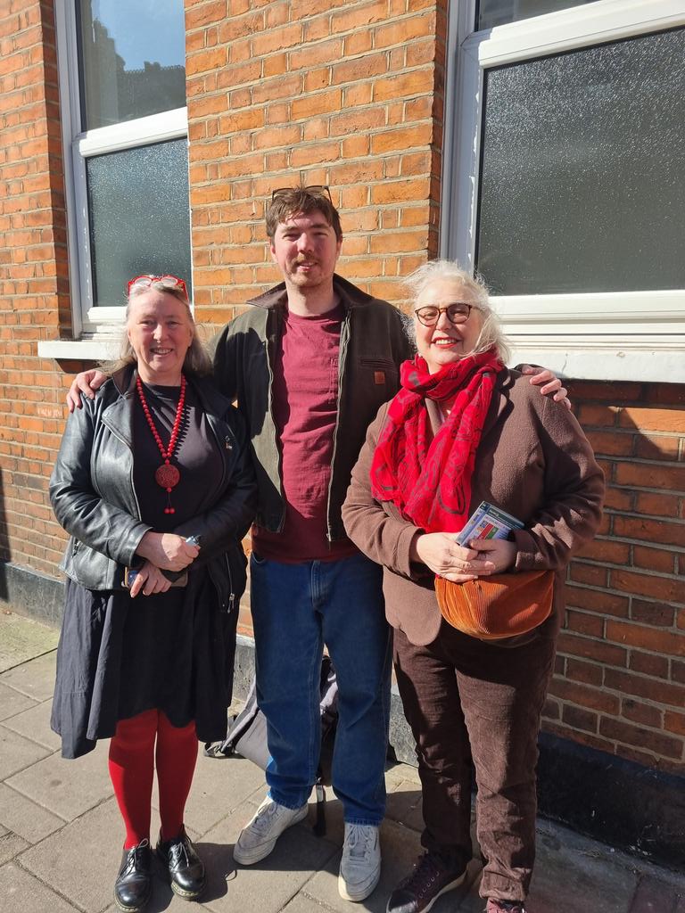 PennyWrout's tweet image. #Hackney and #Haringey Independent Socialist councillors  out today supporting the Green Party Candidate, Ruairidh Paton, in the St Anne's Ward byelection in Haringey.