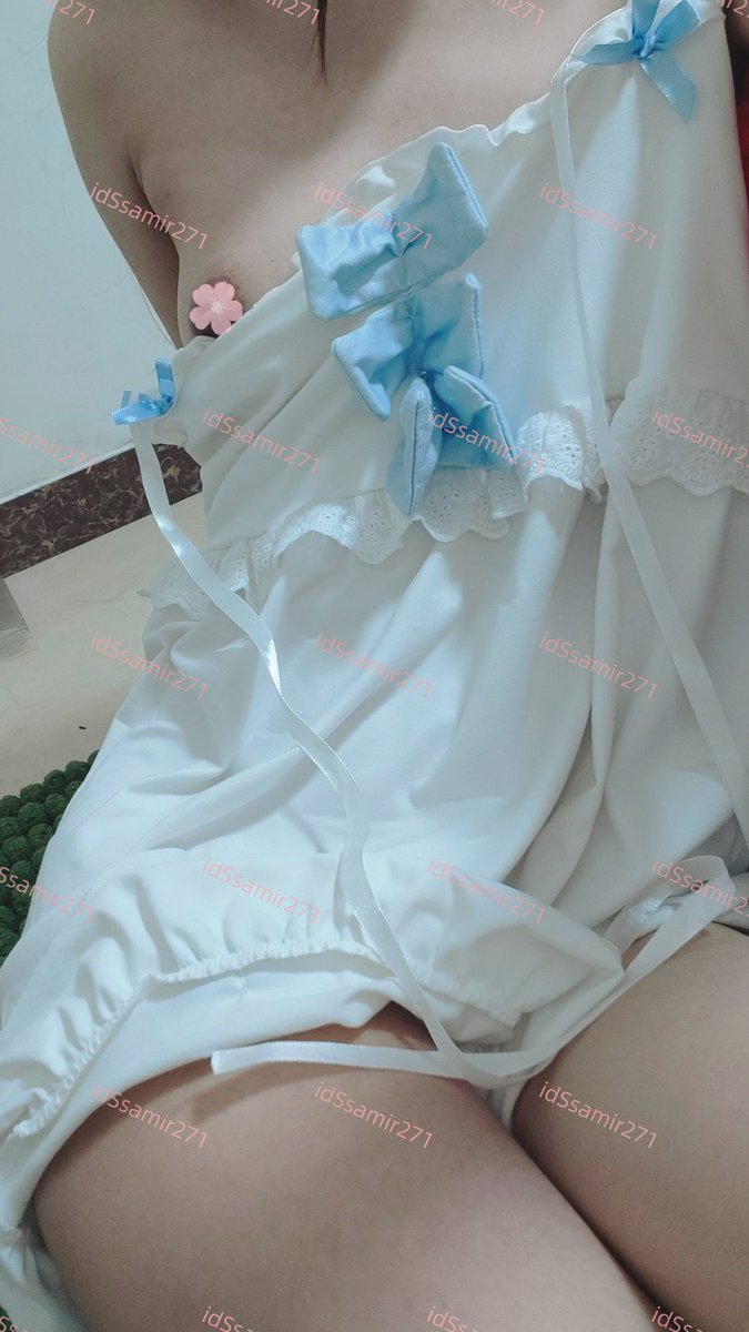 福利姬喵小喵呀分享的黄推图片3 - 网红私拍内容