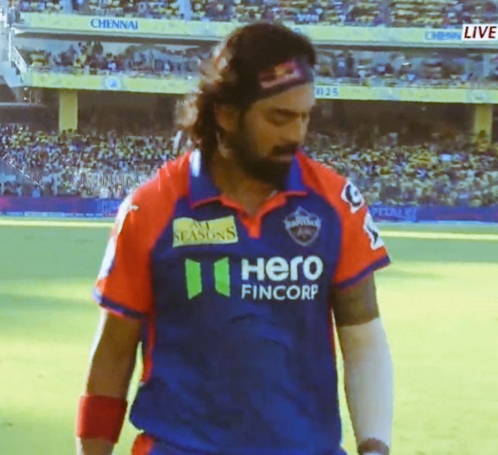 4_Simplicity_'s tweet image. Well done #KLRahul !
KP as their mentor is working wonders for DC.
#DCvsCSK