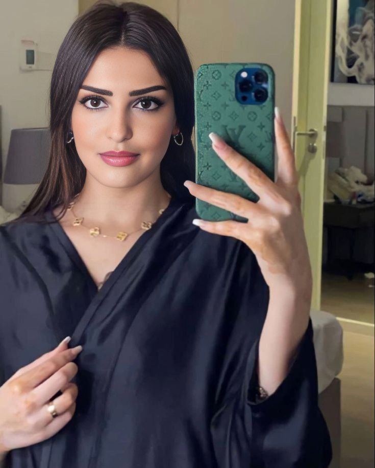 يكتب…
🟢 متصل الان
ريم أرسلت لك إشارة ترحيب 👋