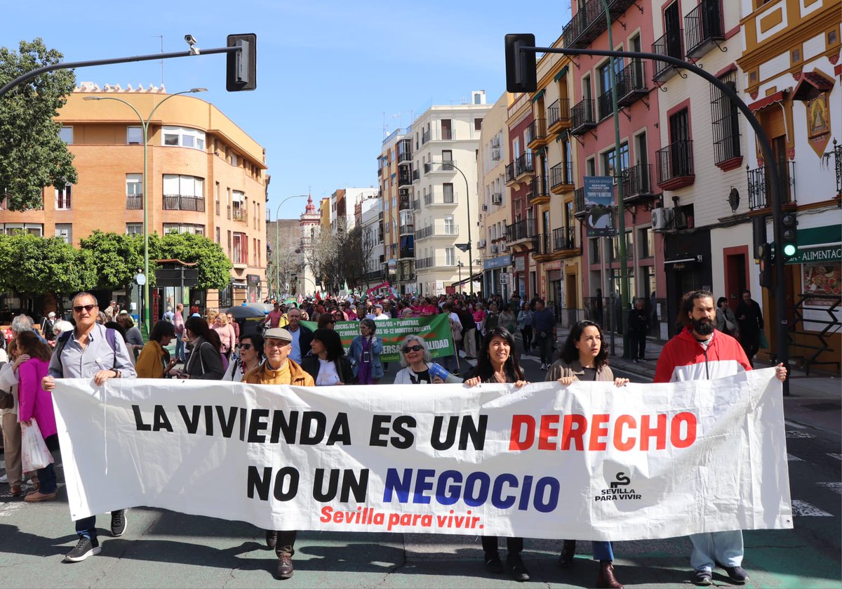 portusanidad's tweet photo. 👏👏👏Gracias a las organizaciones por su compromiso y apoyo en la lucha por la #sanidadpública andaluza 

@interdistritos 
@todosomospepa 
@SVQparavivir https://t.co/PfkzF67qJc