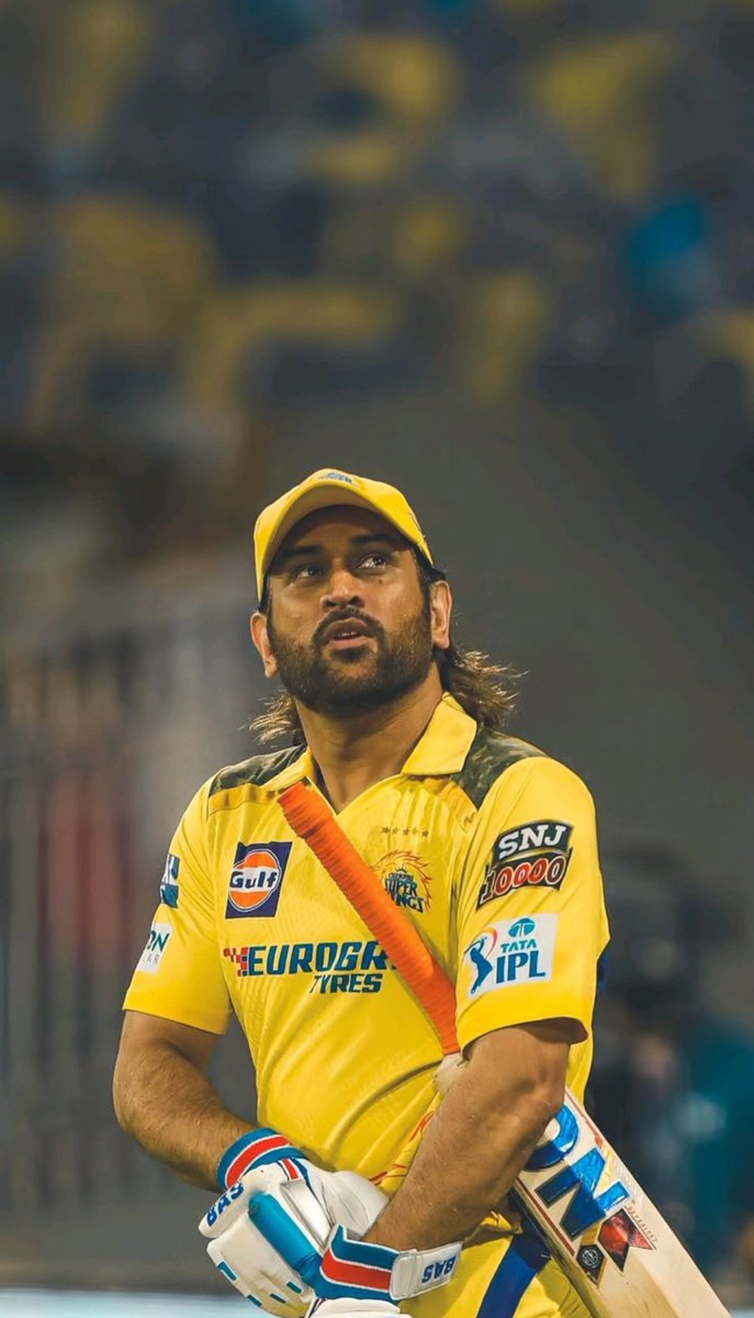 AkashXYadav's tweet photo. After seeing dhoni  performance 

Dhoni fans be like 😭

#CSKvsDC #DhoniRetirement https://t.co/2ulryIxiIk