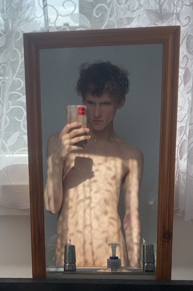 Elliot Fox (@xxelliotfoxx) on Twitter photo 