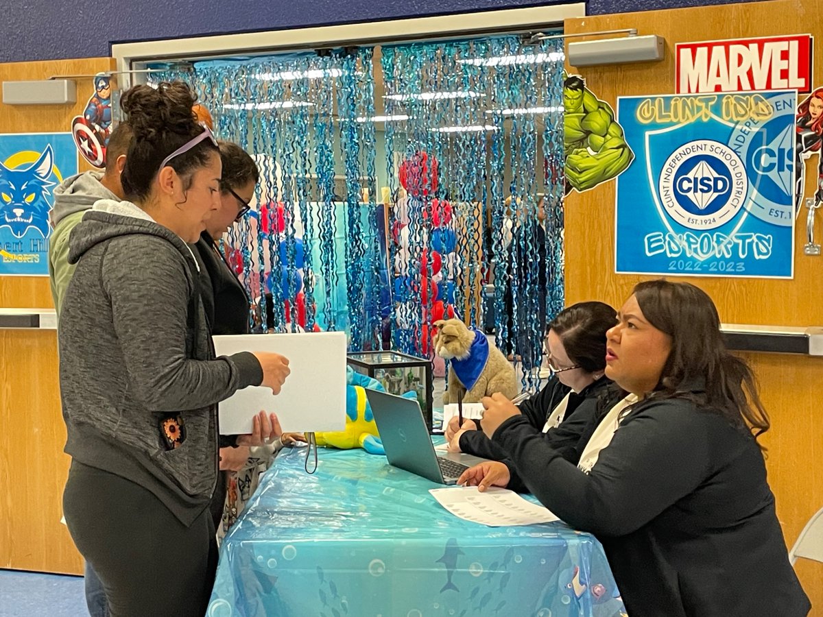 We are o”fish”ally open for our PK Round-Up event @ DHE! 8-1 p.m.