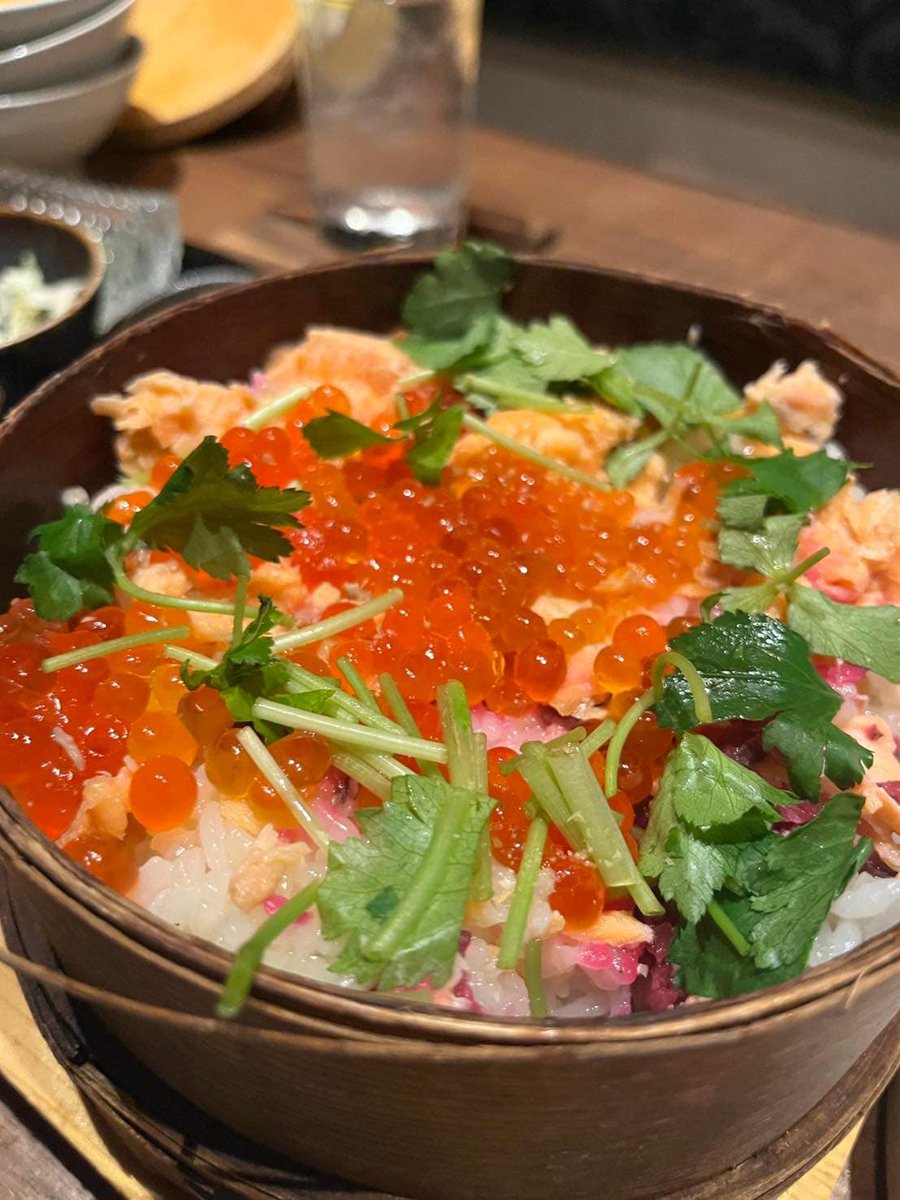 tips0926's tweet image. 尊敬するビジネスパーソンであり友人と、たくさん話したけど書けることほとんどないです、またいきましょう