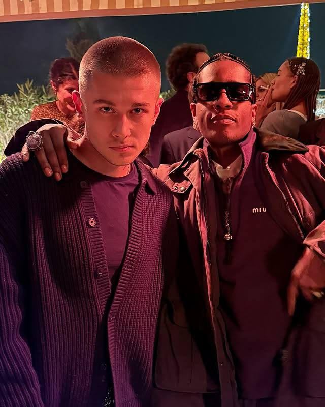 jkovlov's tweet image. I've been away for a while with my new projects.... 
Can I get a GM?