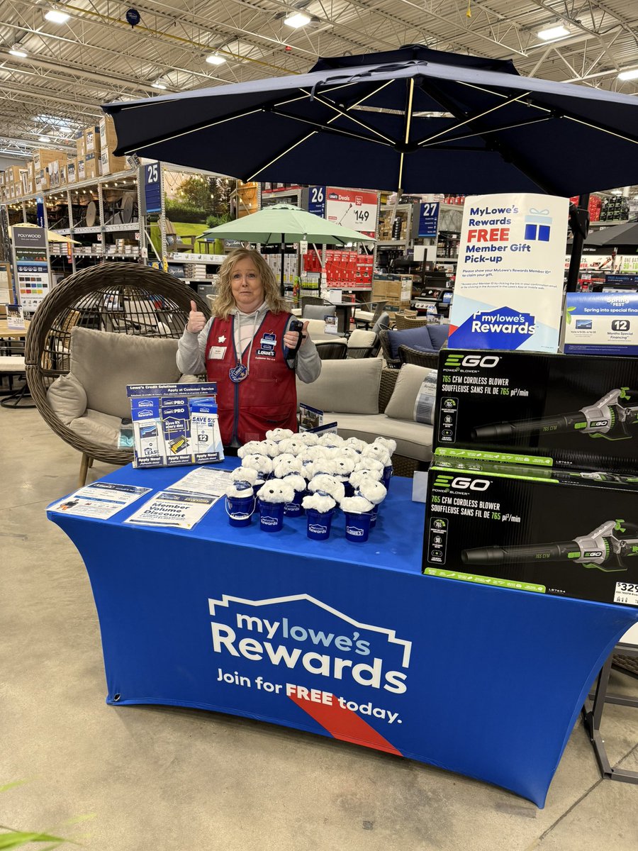 Nigel0707's tweet photo. Here Lowe’s in Lawnside giving out Our Free Gift Pick Ip &amp; Demoing our EGO CFM Blower https://t.co/Wq3vzBZAW2