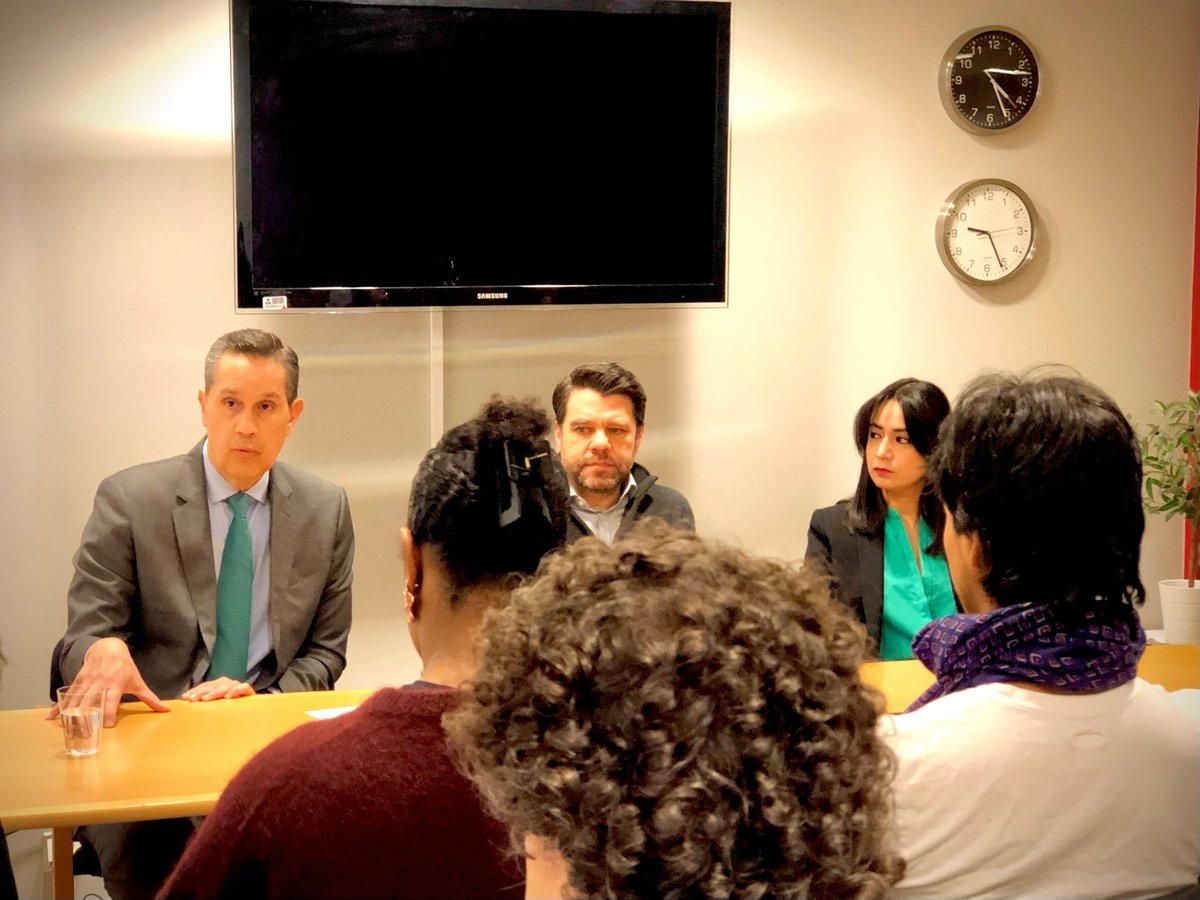 📸 La <a href="/EmbaMexSue/">Embajada de México en Suecia</a> recibió la visita de estudiantes de la Stockholm Association of International Affairs (<a href="/UFStockholm/">UF Stockholm</a>), quienes participaron en una conversación sobre las prioridades de la política exterior de México.

Este tipo de intercambios fortalece el entendimiento mutuo y