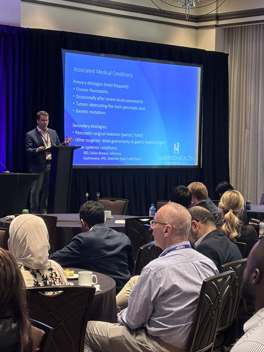 clivejmiranda's tweet photo. π Not surprising that the eloquent @AndresGelrud keeps us all mad engaged with his powerful π£οΈ on pancreatic insufficiency beyond chronic pancreatitis π₯
@MiamiCancerInst @NatPancFdn
#PancTwitter #MedTwitter https://t.co/rQNEyRKwSO