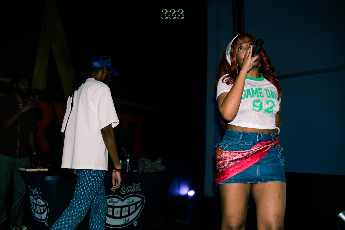 Real vibes, real energy!✨🎤💖⁠
⁠
⁠
#queenielasoul #queenenergy #lyricism #queening #nydrill #cloudrap #atlantamusic #soultribe