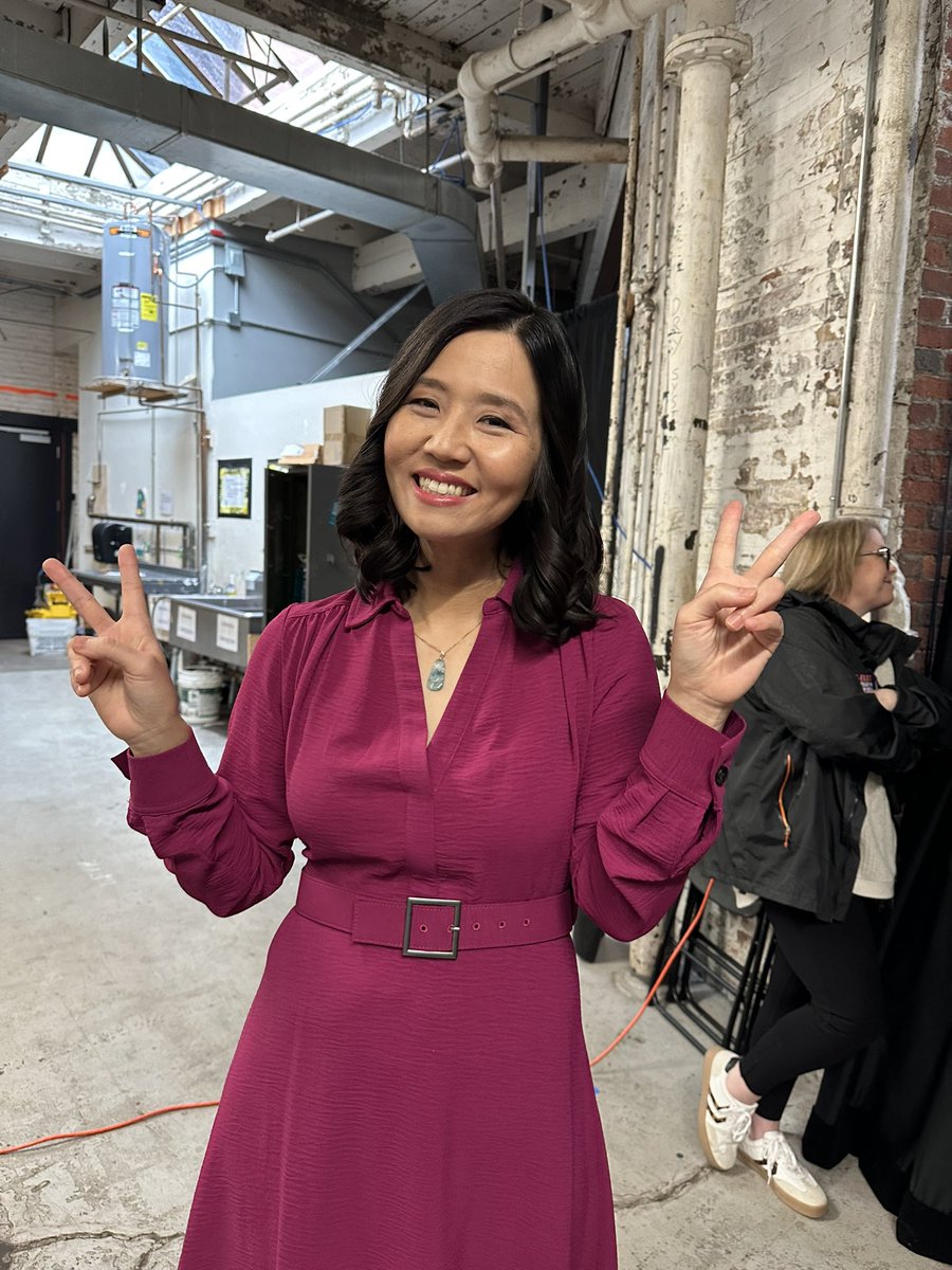 Minutes before she announces her second run for Mayor of Boston <a href="/wutrain/">Michelle Wu 吳弭</a>