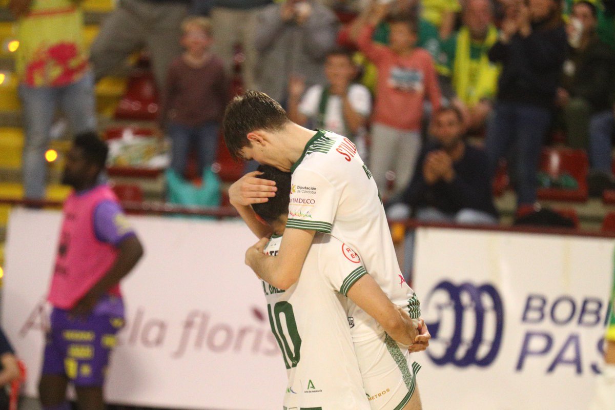 📆 Un sábado para no olvidar. 

❤️ Javi Aranda… ¡JUGÓN!

📸 <a href="/EduLuqueMelenas/">Melenas Foto</a> 

#CordobaJaen #PrimeraDivisionFS