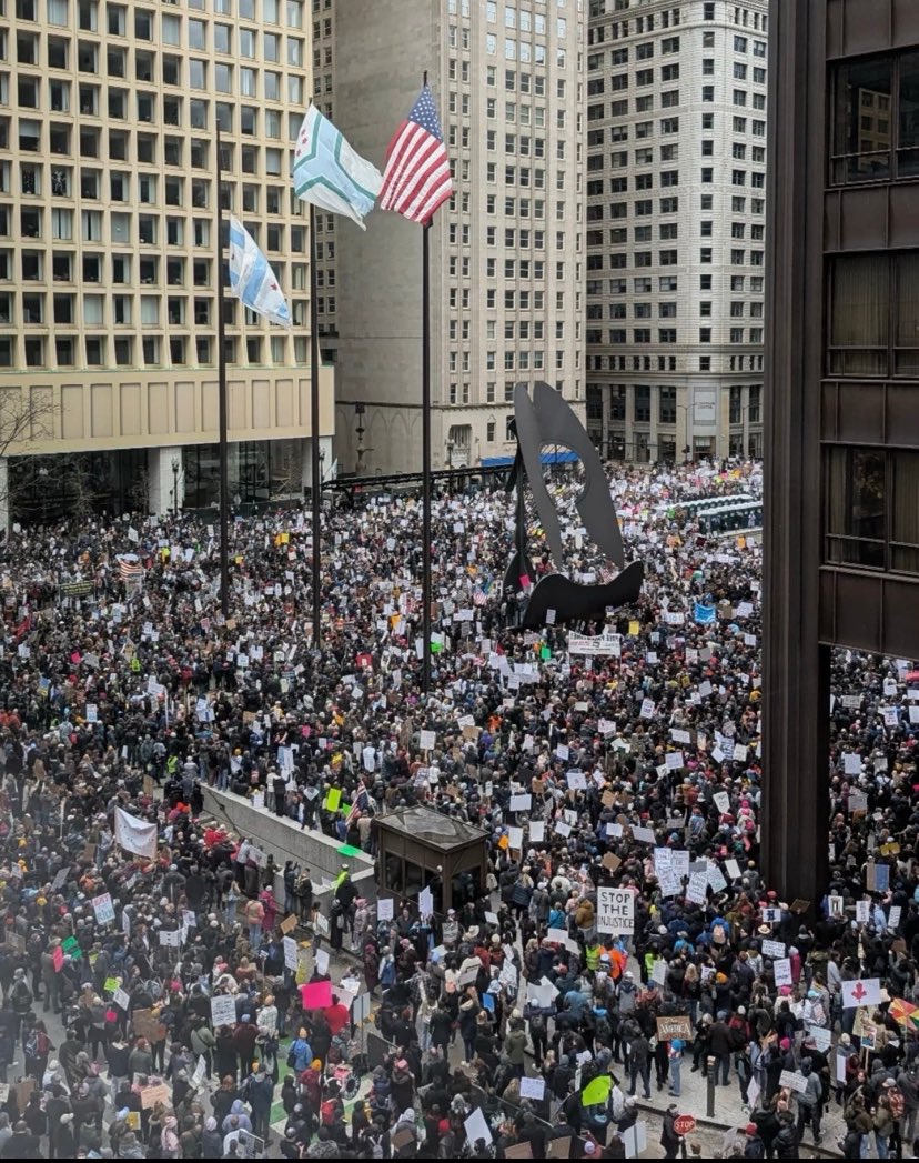 Absolutely fantastic turnout of protesters at the Chicago Hands Off! protest!

I love my city!

🔥🔥🔥🔥🔥🔥🔥🔥🔥🔥🔥🔥🔥