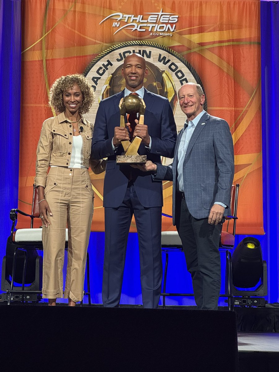 Congratulations to the 2025 Coach Wooden “Keys to Life” Award winner Monty Williams.  <a href="/sagesteele/">Sage Steele</a> <a href="/AIAusa/">Athletes In Action</a>