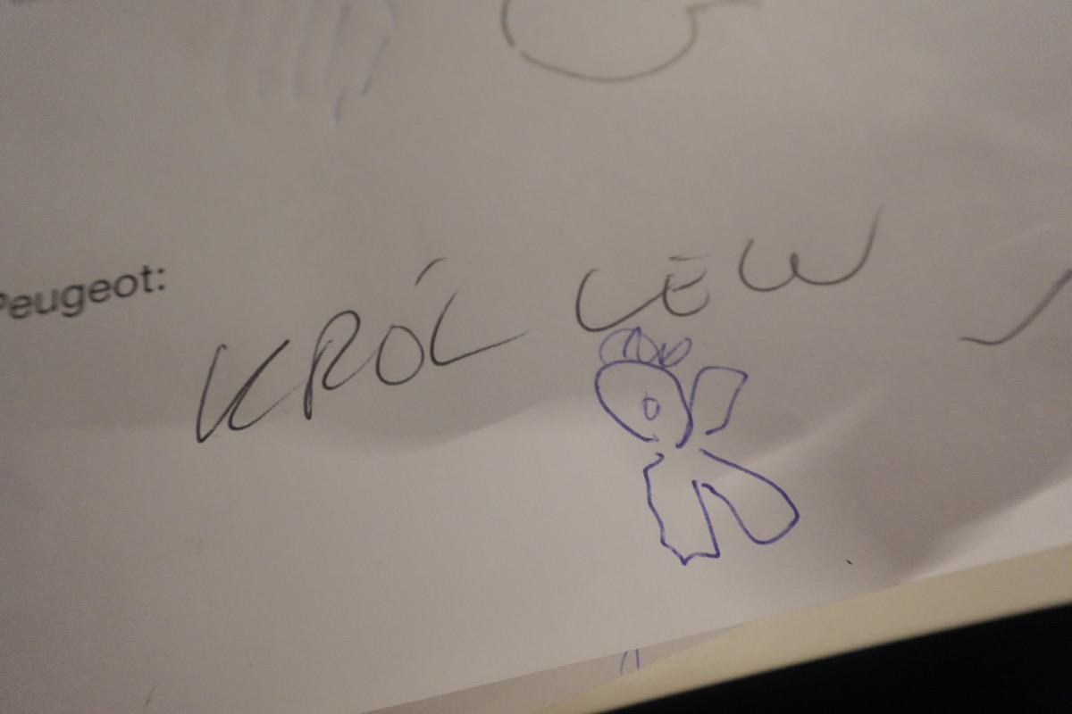 mareksy's tweet image. Ludzie #logo rysują... z pamięci 😉

Ciekawy przyczynek do dyskysji o czytelności znaków i ich komplikowania na etapie zamawiania czy odnawiania.

facebook.com/share/12Jd2CcR… #logotyp #ci #identity #identyfikacja #siw #znak #design #projektowanie