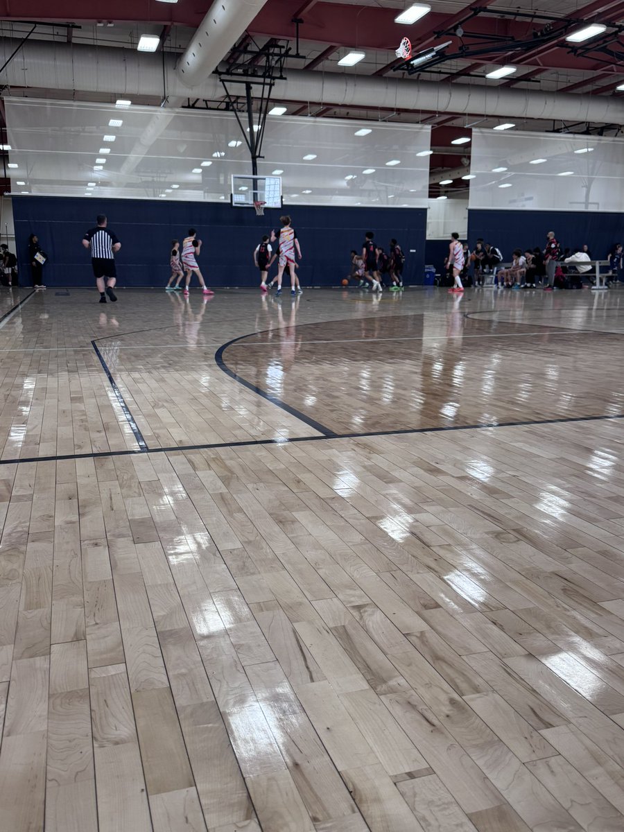 <a href="/Hard2Guard5280/">Hard2Guard Colorado</a> playing well in their 2nd game of the day against <a href="/lobelite19/">L.O.B. ELITE</a>. 
<a href="/JacksonBrandt08/">Jackson Brandt</a> is scoring at will and shining in this one
<a href="/PrepHoops/">Prep Hoops 🏀</a> <a href="/PrepHoopsCO/">Prep Hoops Colorado</a> <a href="/PHCircuit/">Prep Hoops Circuit 🏀</a>