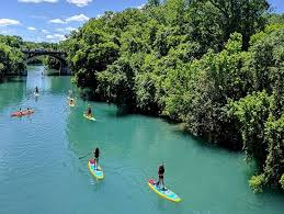 txcleancurrents's tweet image. Paddle boarding is an amazing form of low impact exercise, burning more than 300 calories an hour and strengthening the core, arms, legs and back! 💪
Let's keep Lady Bird Lake clean to protect this amazing activity! 🚣‍♂️ - LM

#exercise #wateractivity #ladybirdlake