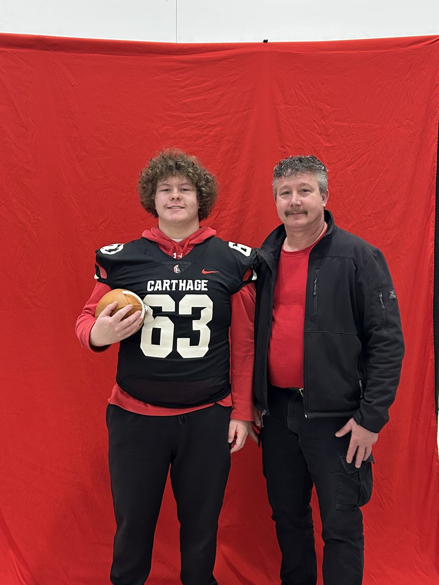 Logan Glovinski (@loganglovinski) on Twitter photo Had a great day <a href="/Carthage_FB/">Carthage Football</a> excited for what’s ahead! Thank you <a href="/OrryHellenbrand/">Orry Hellenbrand</a> for the invite!
<a href="/CoachPopino/">Matthew Popino</a>
<a href="/Coach_KramerFB/">Tyler Kramer</a> Had a great day <a href="/Carthage_FB/">Carthage Football</a> excited for what’s ahead! Thank you <a href="/OrryHellenbrand/">Orry Hellenbrand</a> for the invite!
<a href="/CoachPopino/">Matthew Popino</a>
<a href="/Coach_KramerFB/">Tyler Kramer</a>