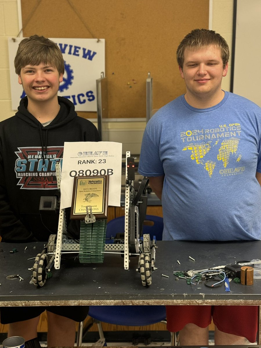 Ethan Piper tweet media