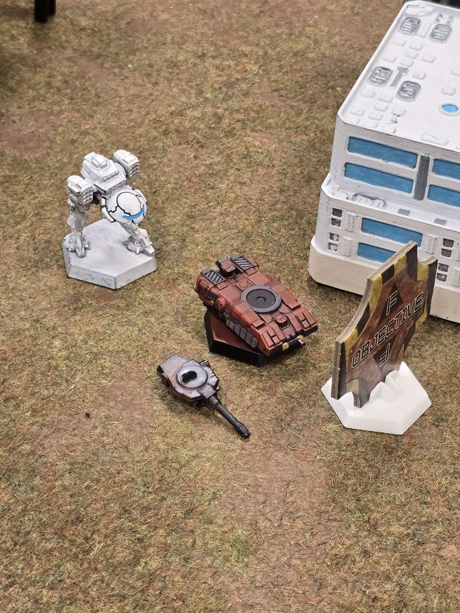 BungletechTweet's tweet image. We have 45 tables registered for the Global Campaign Initiative with the battle reports flooding in! And you can still get in on it anytime throughout the length of the campaign! Sign-up #BattleTech fans, we want you to join in on the chaos of Galatea and our global adventure. 🤖